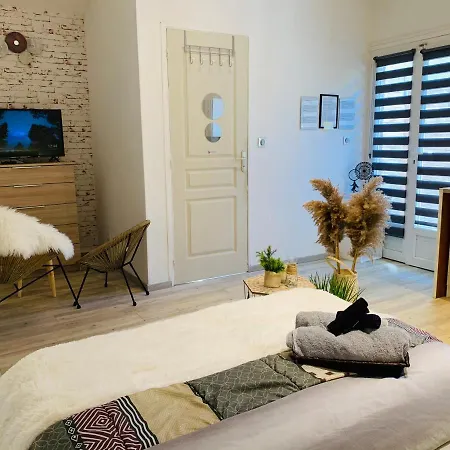 Maisonette Avec Jardin Apartment *