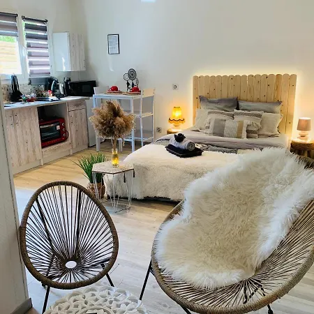 Maisonette Avec Jardin Apartment